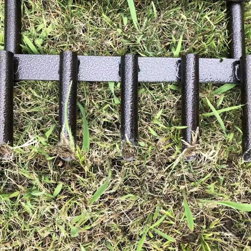 Garden Hollow Tine Manual Lawn Coring Multi Spike Aerator Core Aerating Tool