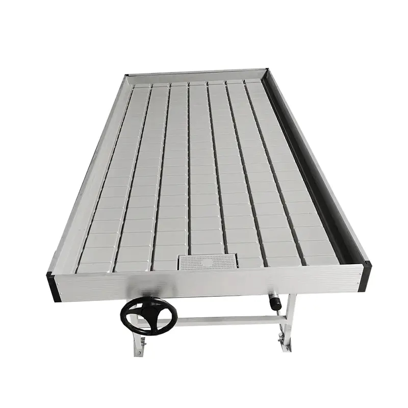 Ebb And Flow Hydroponics Table Cultivating Using Movable Benches