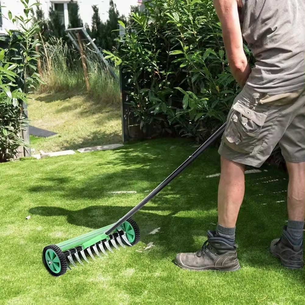 New Design Steel Lawn Aeration Tool Hand Push Lawn Rolling Spike Aerator